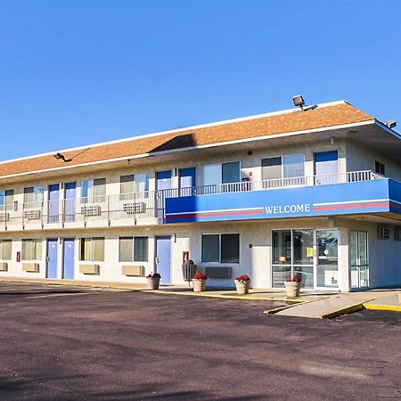 Motel 6-Mitchell, Sd Exteriör bild