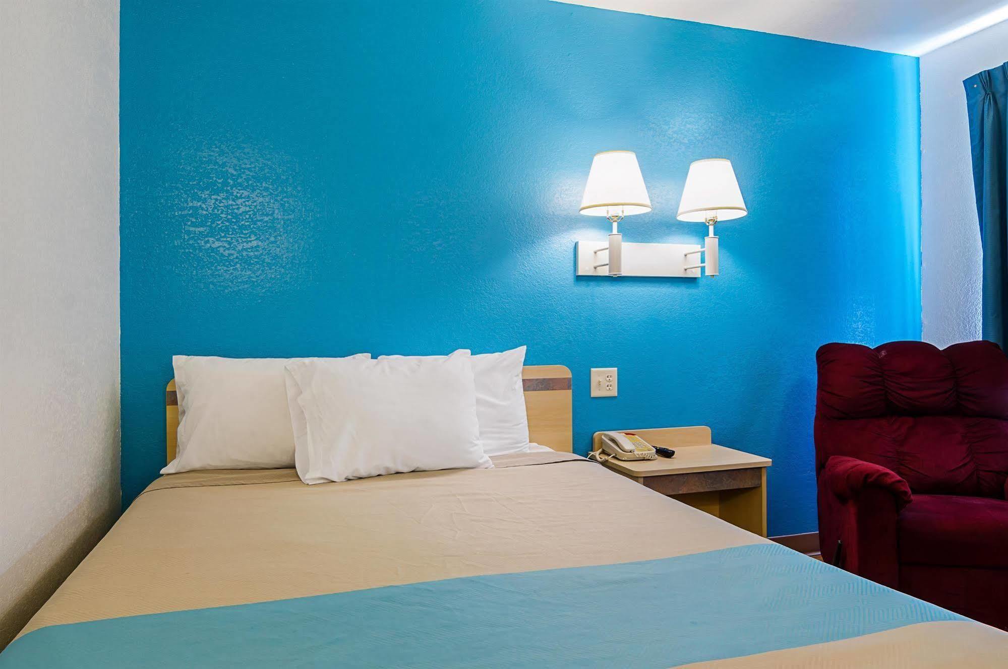 Motel 6-Mitchell, Sd Exteriör bild