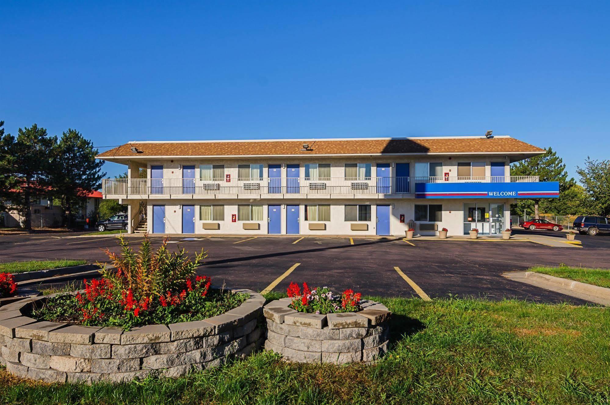 Motel 6-Mitchell, Sd Exteriör bild