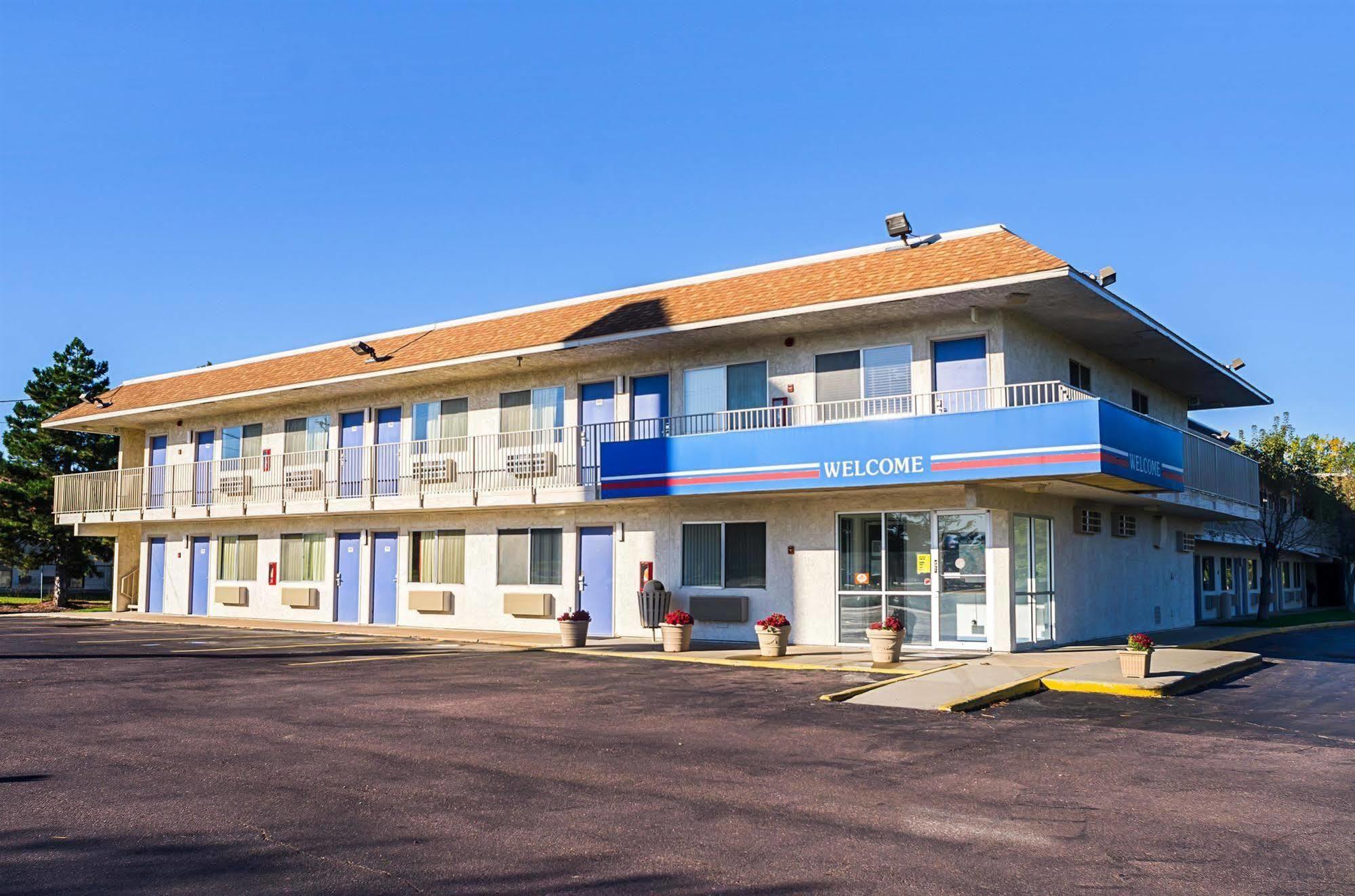 Motel 6-Mitchell, Sd Exteriör bild